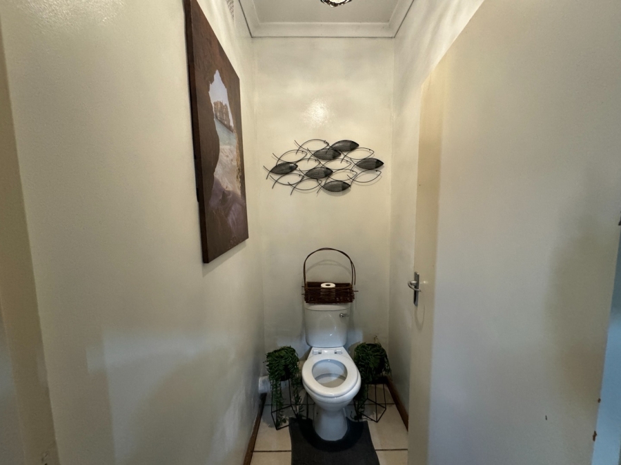 4 Bedroom Property for Sale in Potchefstroom North West